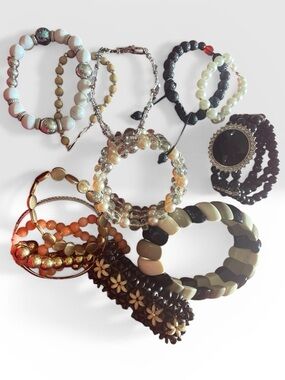 Assortment of Twelve Women's Beaded and Stretch Bracelets